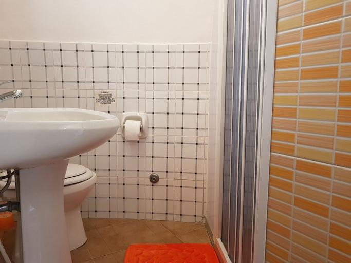 Bathroom, Camping Villaggio Egad, Trapani