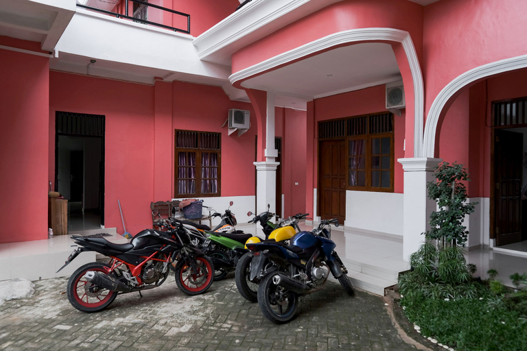 Exterior & Views 4, RedDoorz near Politeknik Negeri Lampung, Bandar Lampung