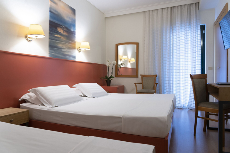 Bedroom 4, Esperia Hotel, East Macedonia and Thrace