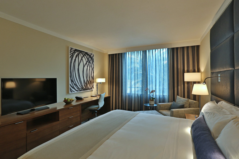 Bedroom 3, InterContinental Hotels AT DORAL MIAMI by IHG, Miami-Dade