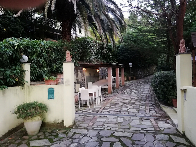 Others 3, Resort Costa Morroni, La Spezia