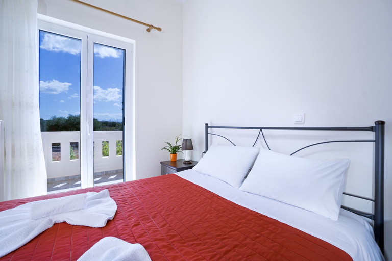 Bedroom 4, Skamagkas G. Apartments, Crete