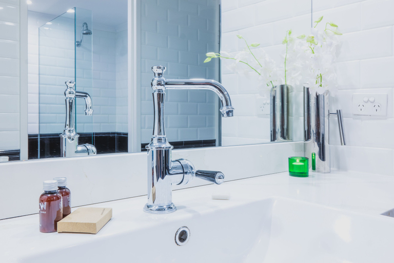 Bathroom 4, View Brisbane, Hamilton