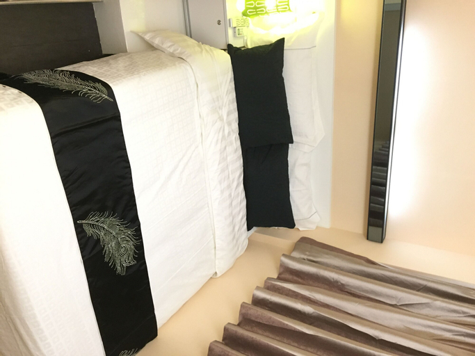 Bedroom 19