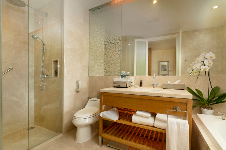 Bathroom 3, InterContinental Hotels HUA HIN RESORT by IHG, Hua Hin
