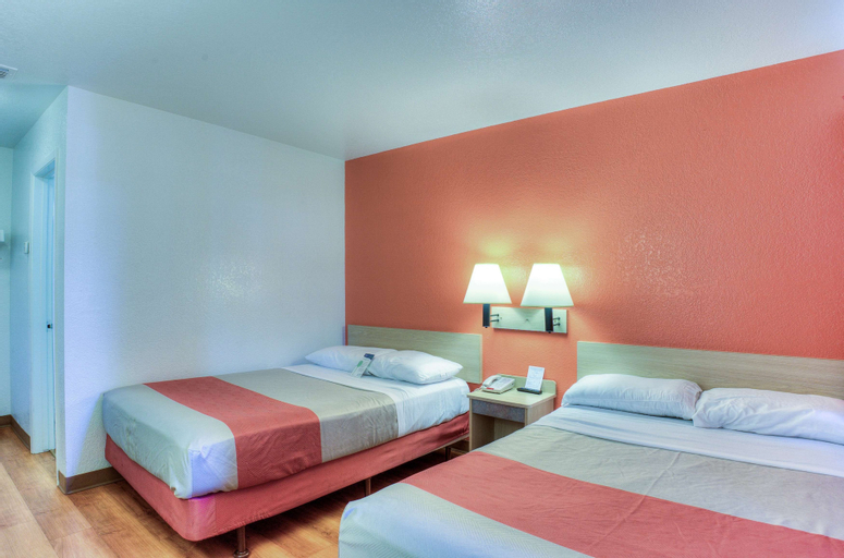 Bedroom 16