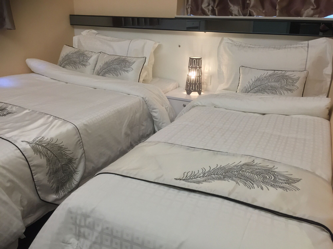 Bedroom 18