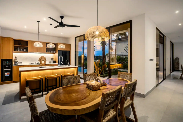 Food & Drinks, Villa Arjuna by BaliSuperHost, Badung