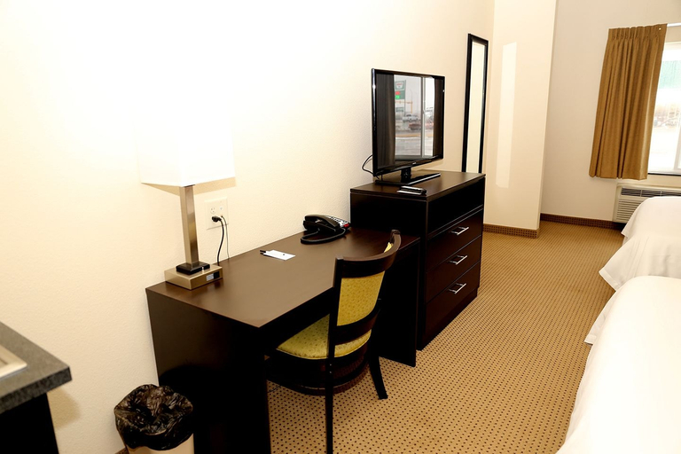 Bedroom 3, Black Gold Suites Stanley, Mountrail