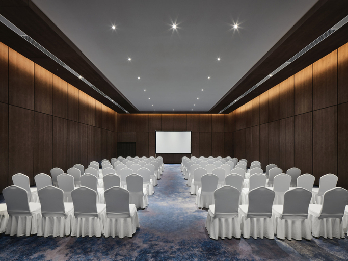 Business Facilities 4, InterContinental Hotels RESORT JIUZHAI PARADISE by IHG, Ngawa Tibetan and Qiang
