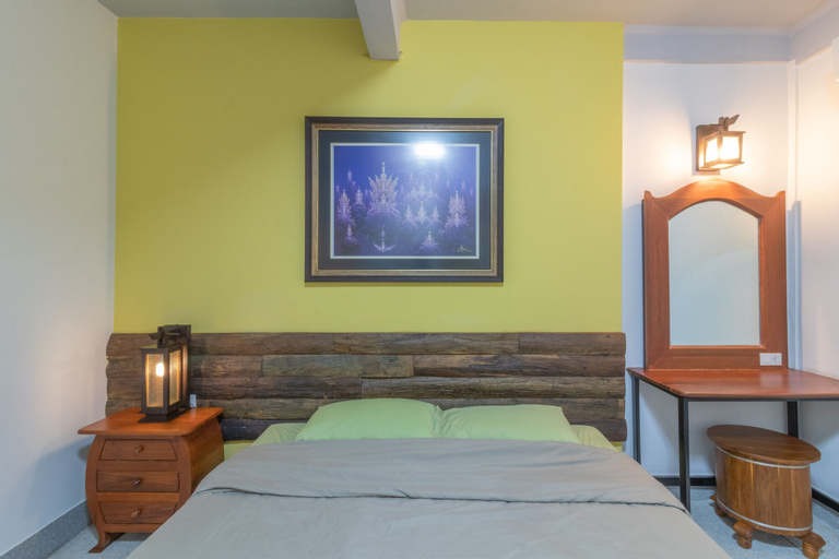 Bedroom 28