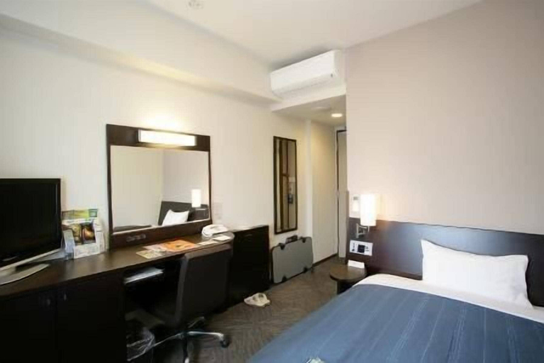 Bedroom 3, Hotel Route Inn Kanda Ekimae, Kanda