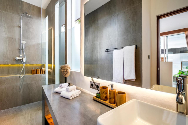 Bathroom 4, Villa Crazy Roof by BaliSuperHost, Gianyar