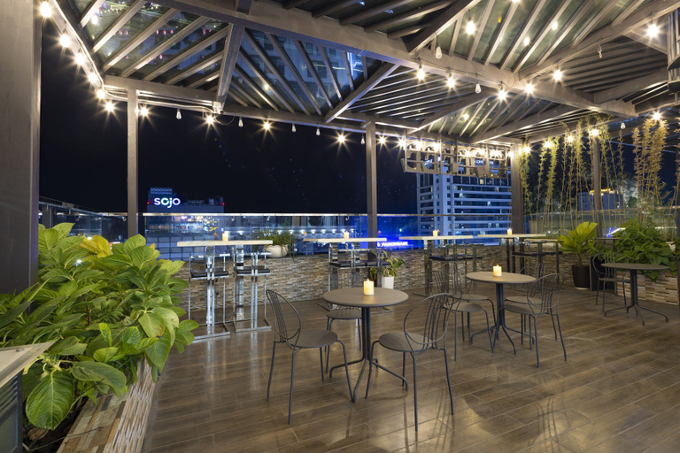 Food & Drinks 5, Diamond Luxury Hotel, Hạ Long