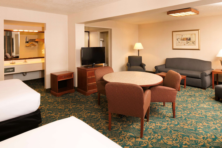 Bedroom 3, Red Lion Hotel & Conference Center St. George, UT, Washington