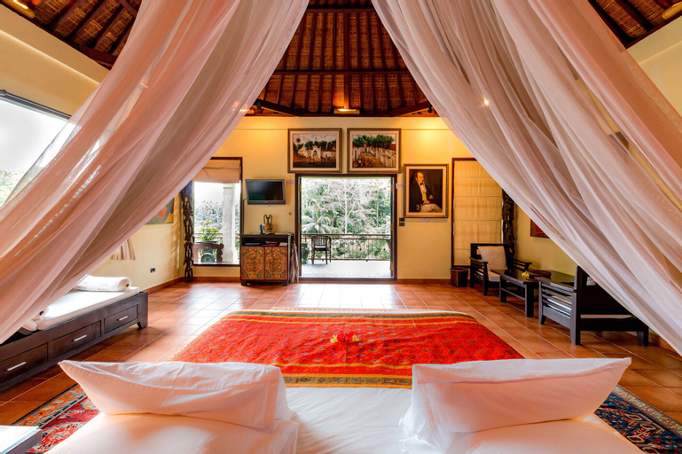 Bedroom 28
