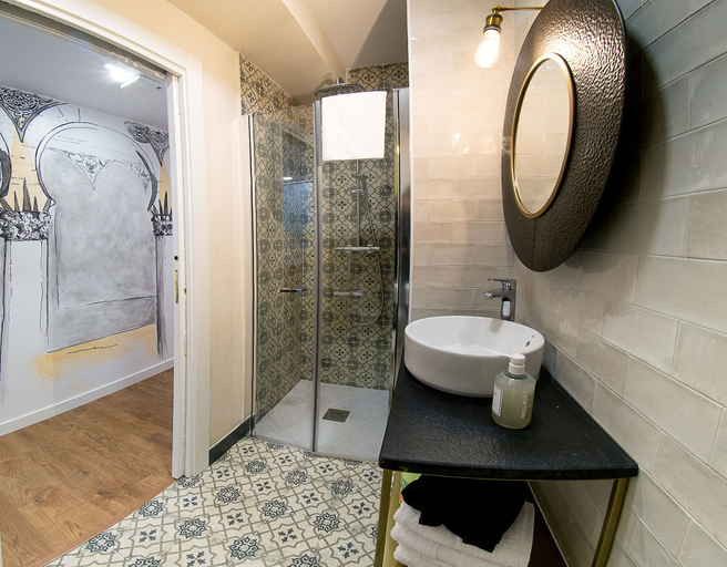 Bathroom 4, SEFARAD CERVANTES 5 COLLECTION, Toledo