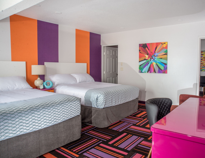 Bedroom 4, Hotel Zed Kelowna, Central Okanagan