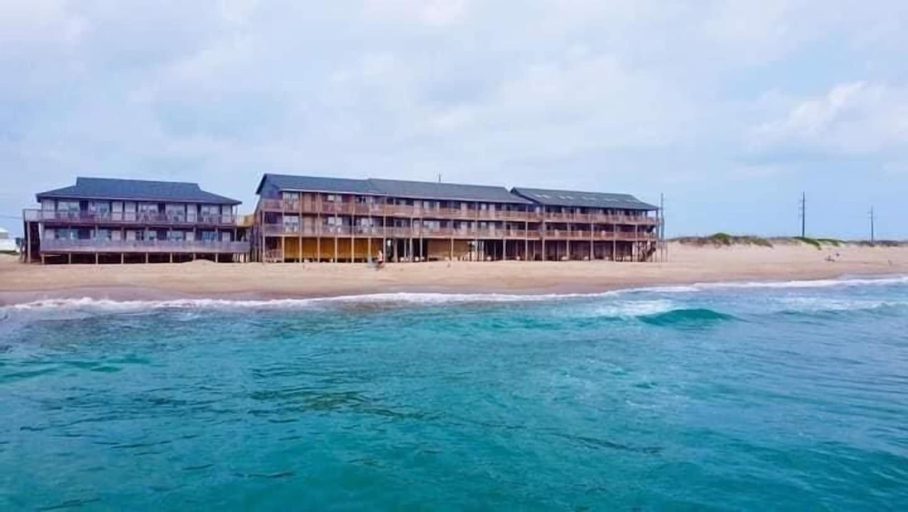 Cape Hatteras Motel, Dare