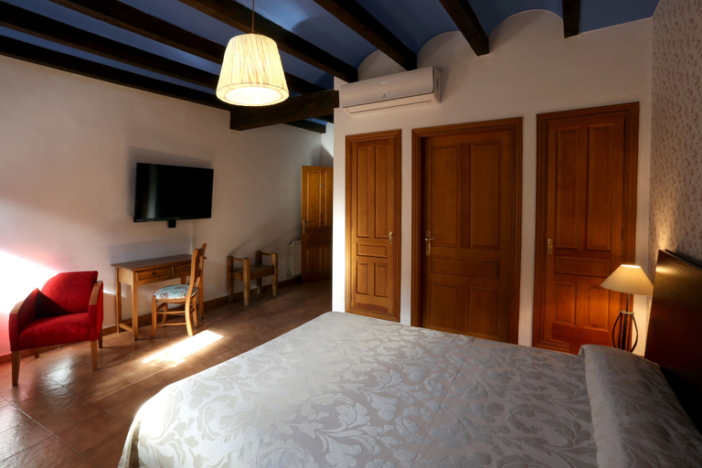 Bedroom 5, Hospedería de Sádaba, Zaragoza