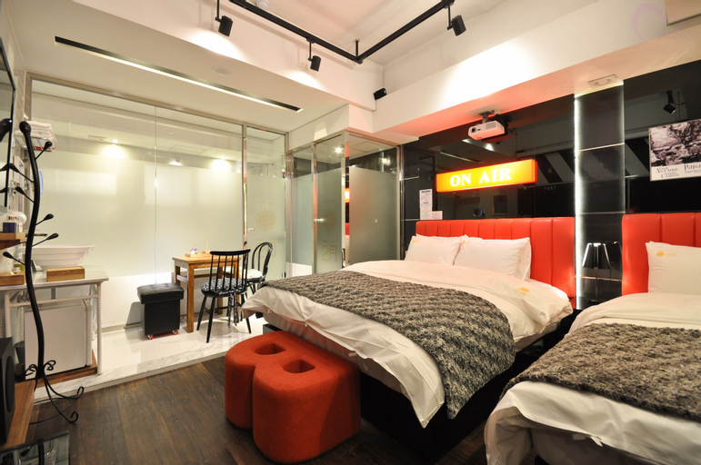 Bedroom 6