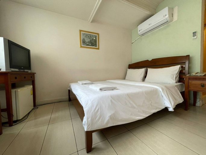 Bedroom 11