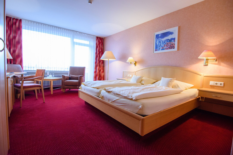 Bedroom 3, Sporthotel Zum Hohen Eimberg, Waldeck-Frankenberg