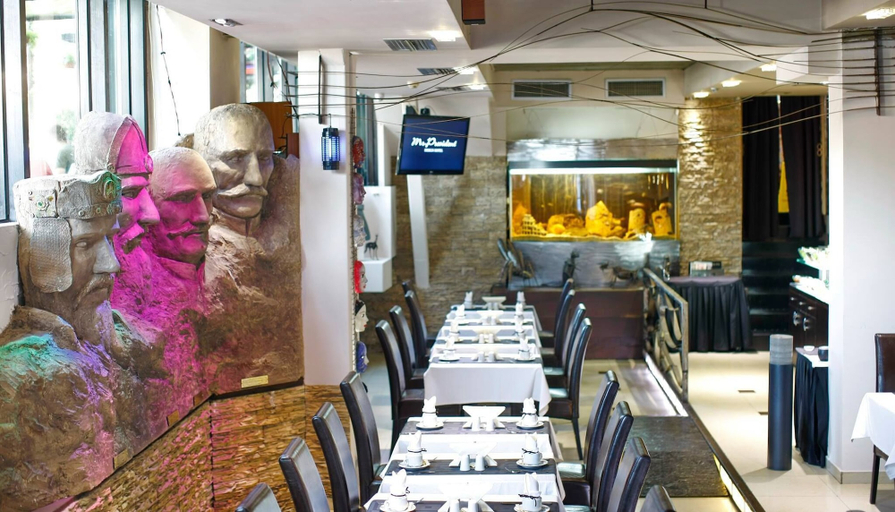 Food & Drinks 5, Design Hotel Mr President, Belgrade