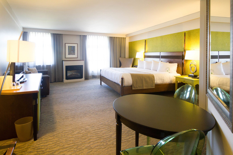 Bedroom 2, Hôtel Champlain Vieux Québec, Communauté-Urbaine-de-Québec