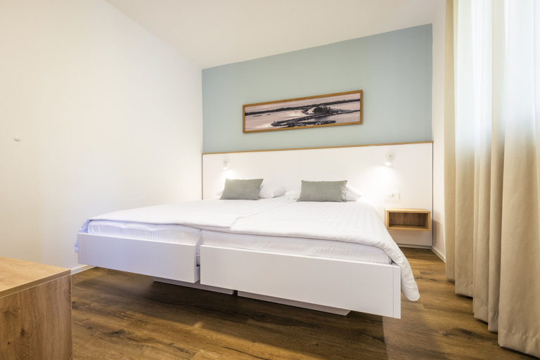 Bedroom 4, Apartmani Salinera - Sava Hotels & Resorts, Piran