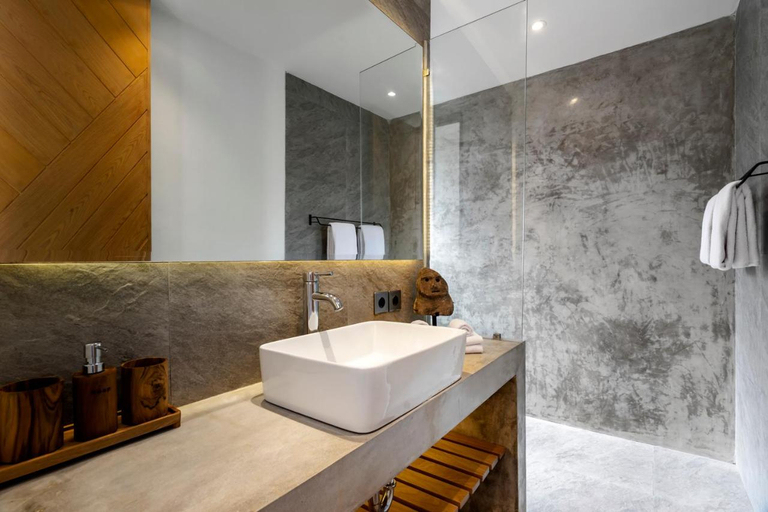 Bathroom 5, Villa Swing by BaliSuperHost, Gianyar