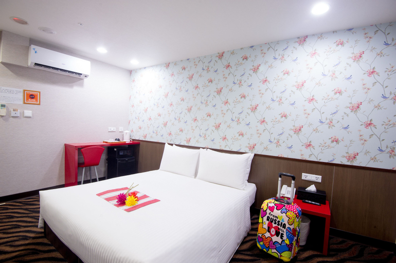 Bedroom 16