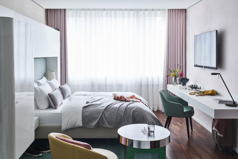 Bedroom 3, SIDE, a Member of Design Hotels, Hamburg