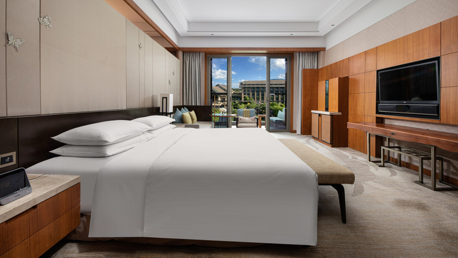 Bedroom 3, InterContinental Hotels KUNMING by IHG, Kunming