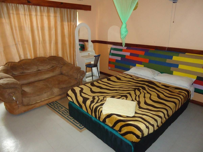 Bedroom 5, Flintstones Backpackers, Lusaka