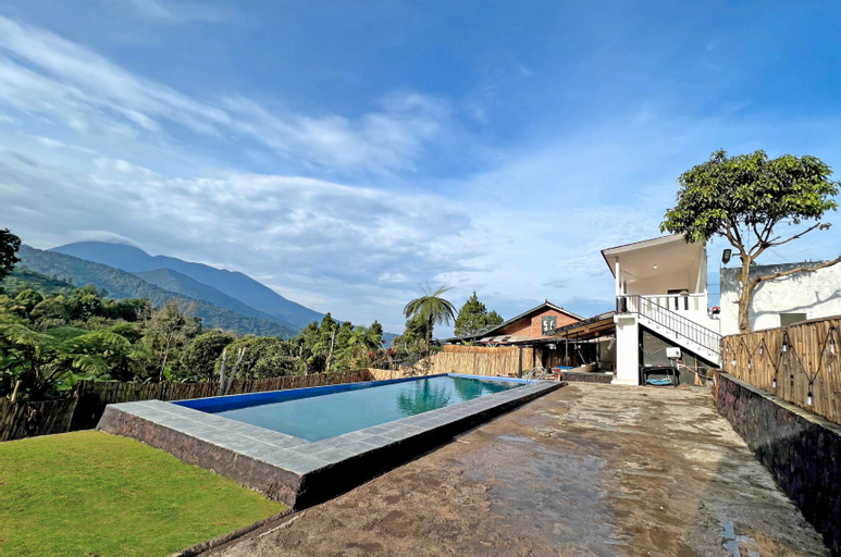 Swimming Pool 7