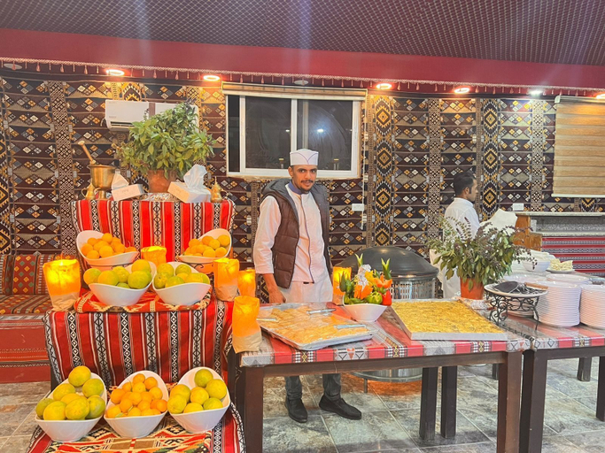 Food & Drinks 5, Hasan Zawaideh Luxury Camp 2, Quaira