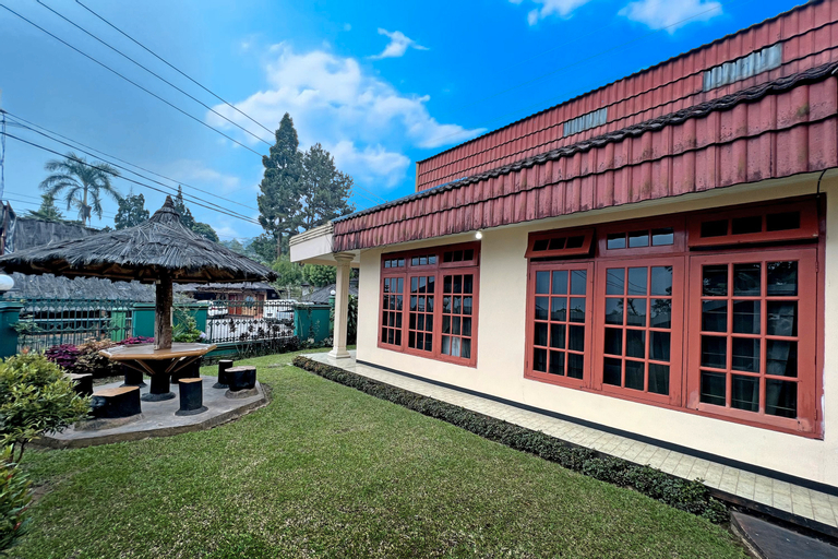 Exterior & Views 2, Villa Valga by Villa Gue Aja, Bogor