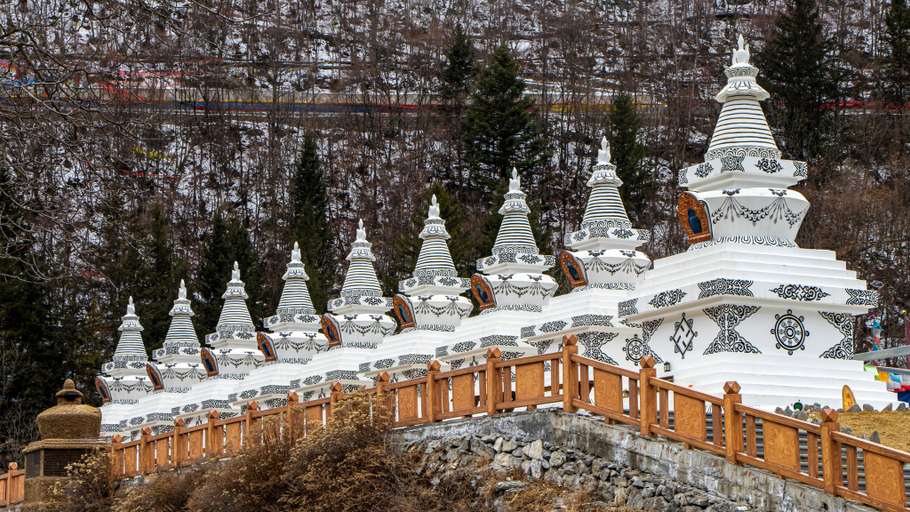 Exterior & Views 2, InterContinental Hotels RESORT JIUZHAI PARADISE by IHG, Ngawa Tibetan and Qiang
