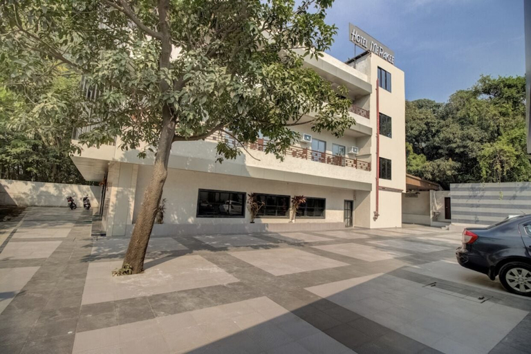 Exterior & Views 2, Hotel merakee, Thane