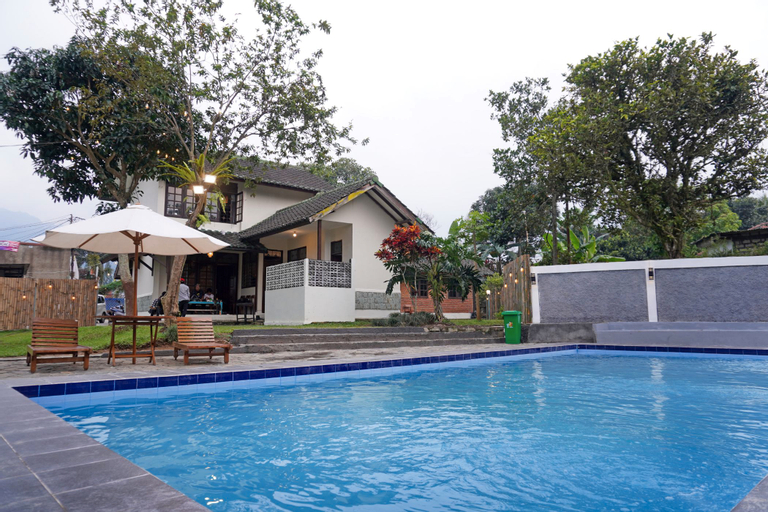 Swimming Pool 6