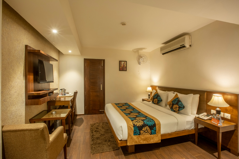 Bedroom 2, Arch Plaza - Near Yashobhoomi Dwarka, Delhi