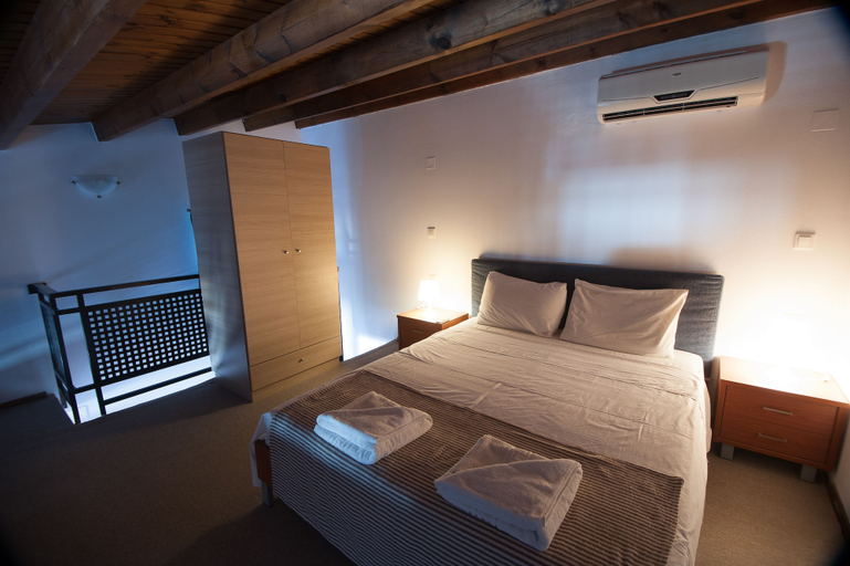 Bedroom 2, Elounda Sunrise Apartments, Crete