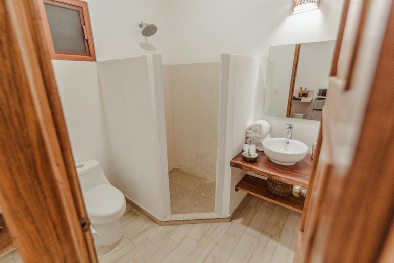 Bathroom, Aldea San Lam, Cozumel