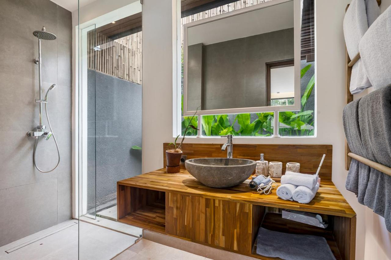 Bathroom 4, Villa Jeromaia by BaliSuperHost, Gianyar