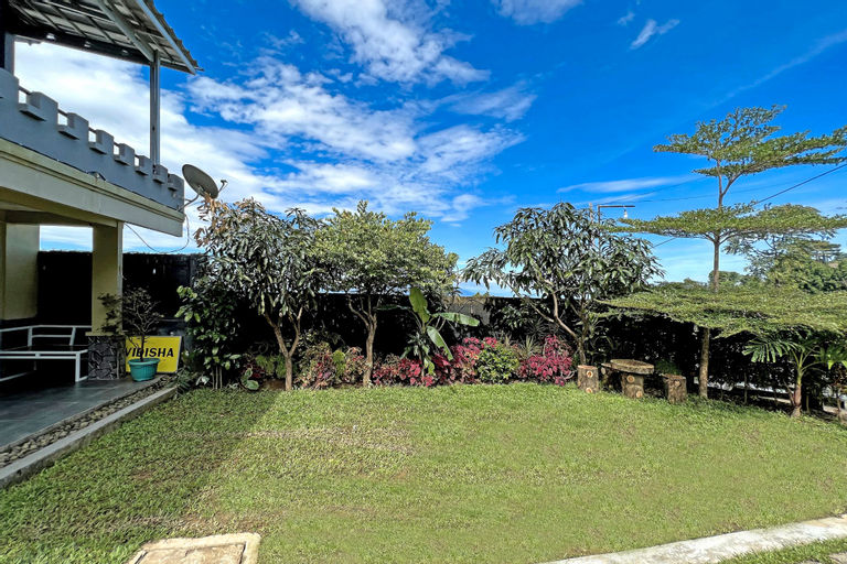 Exterior & Views 3, Villa Vidisha by Villa Gue Aja, Bogor