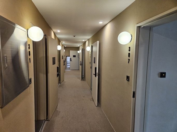 Others 5, Doan Stay Hotel, Jung