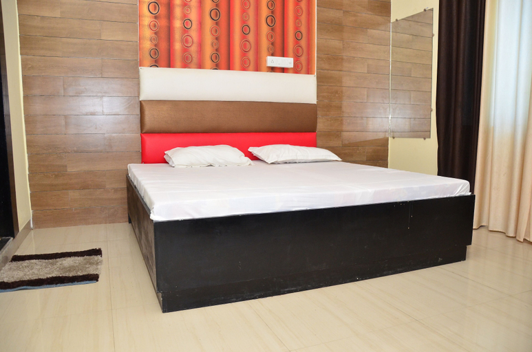 Bedroom 5, Hotel Shivay Palace, Basti