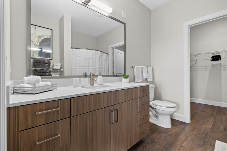 Bathroom 3, Beverly Hills Penthouse Suite, Davidson