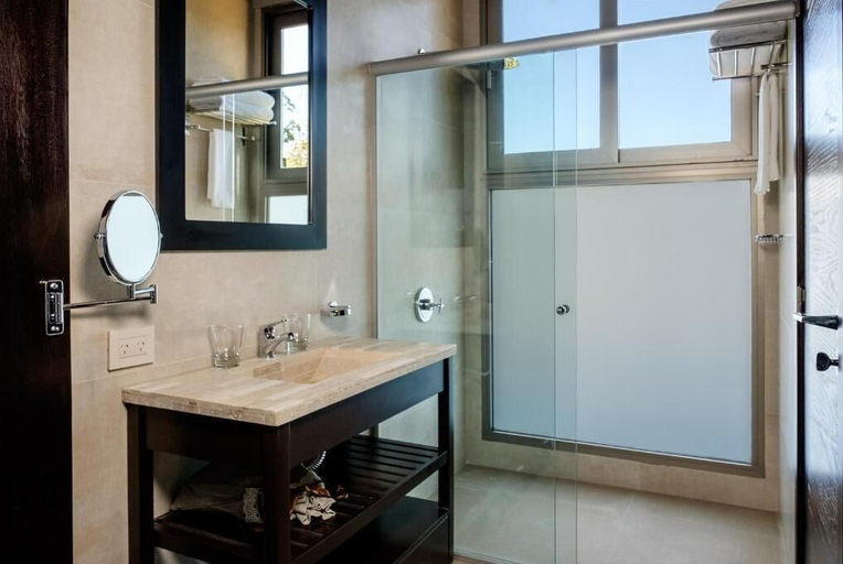 Bathroom 4, Calfuco Hotel Wine & Spa, Los Lagos